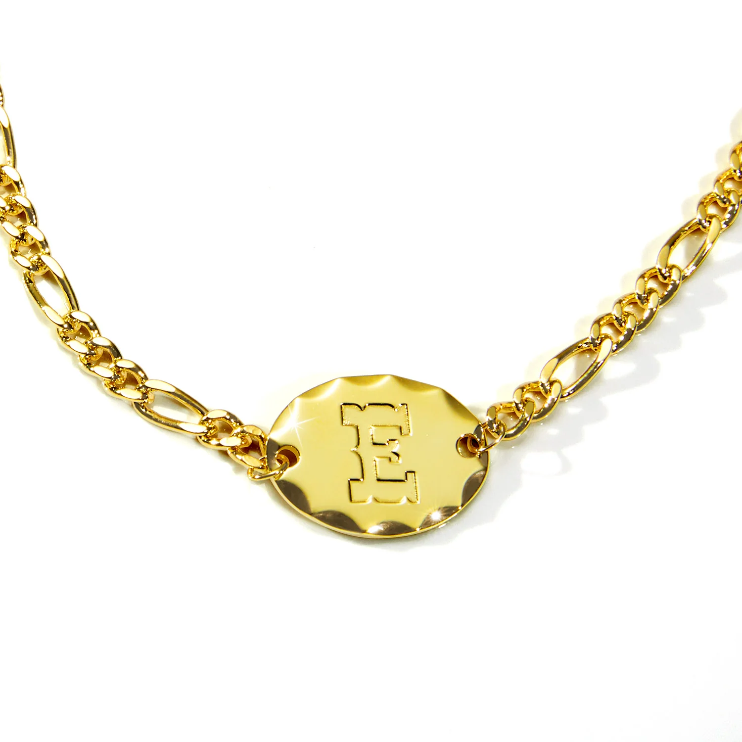 Engraved Oval Disc Station Figaro Chain Necklace - Image 4