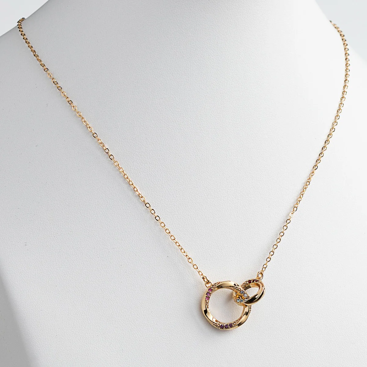 14K Gold Plated Family Birthstone Interlocking Circles Necklace - Image 2