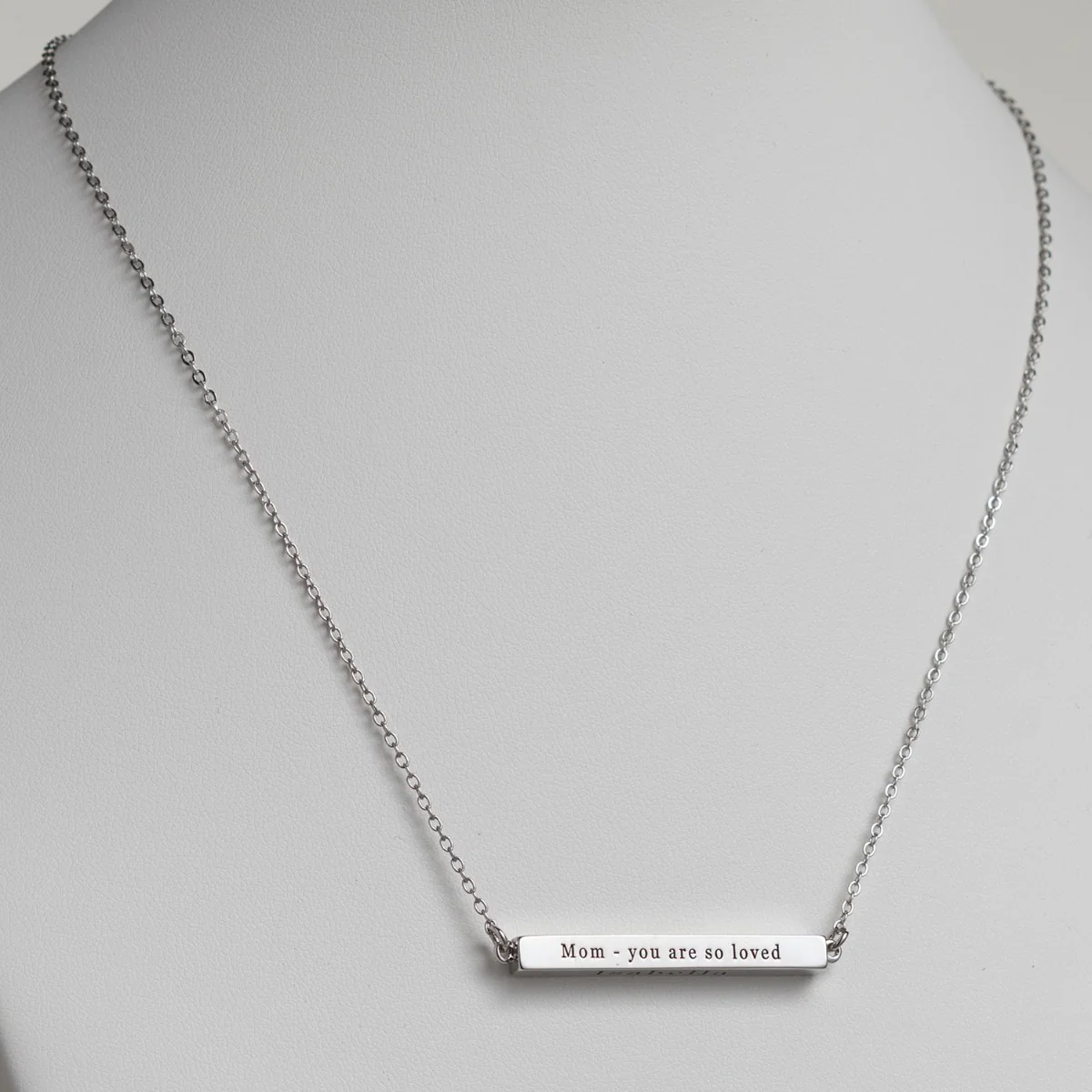 Horizontal 4-sided Bar Mother's Engraved Family Name Necklace - Image 4