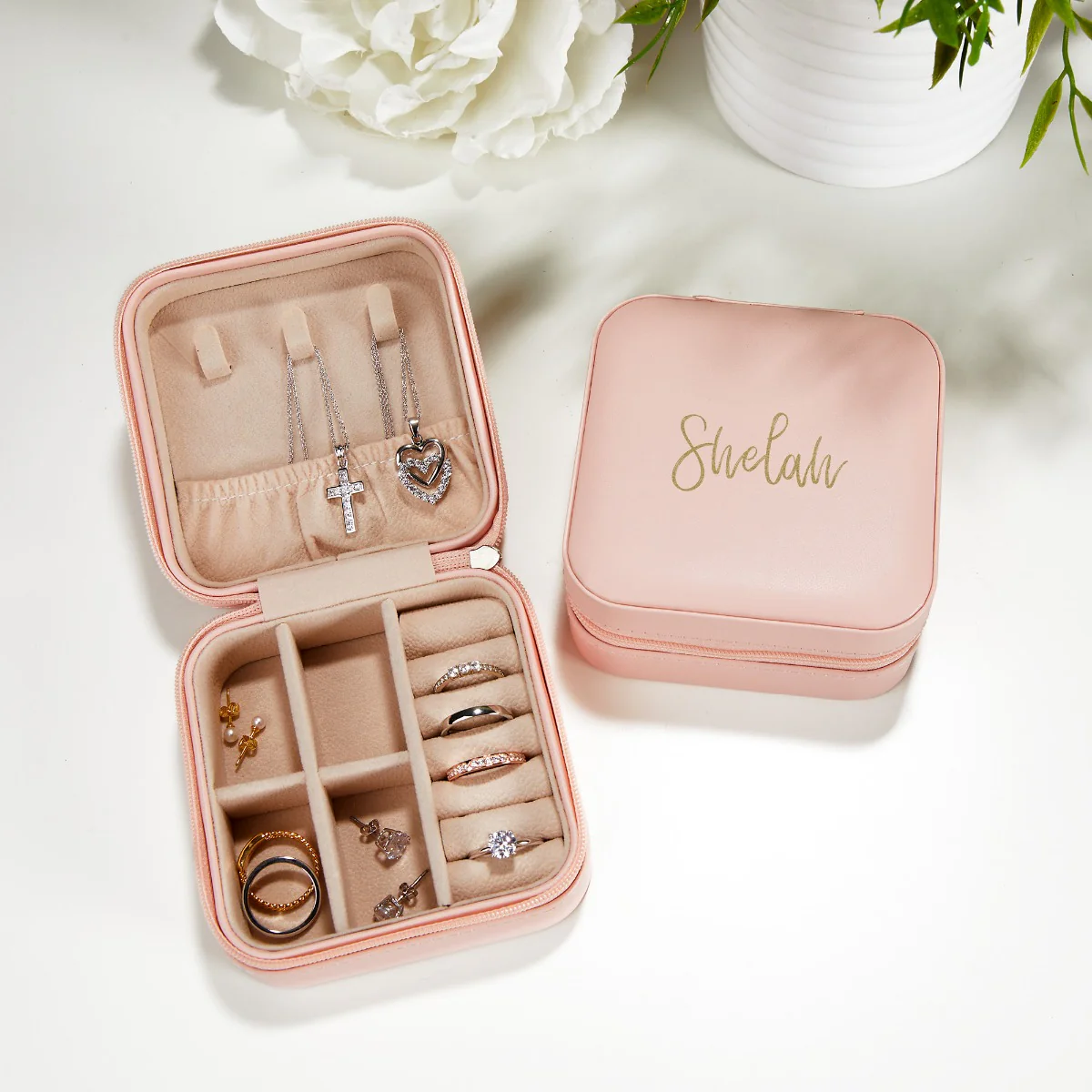 Pink Zip Travel Jewelry Case with Gold Tone Script - Image 4