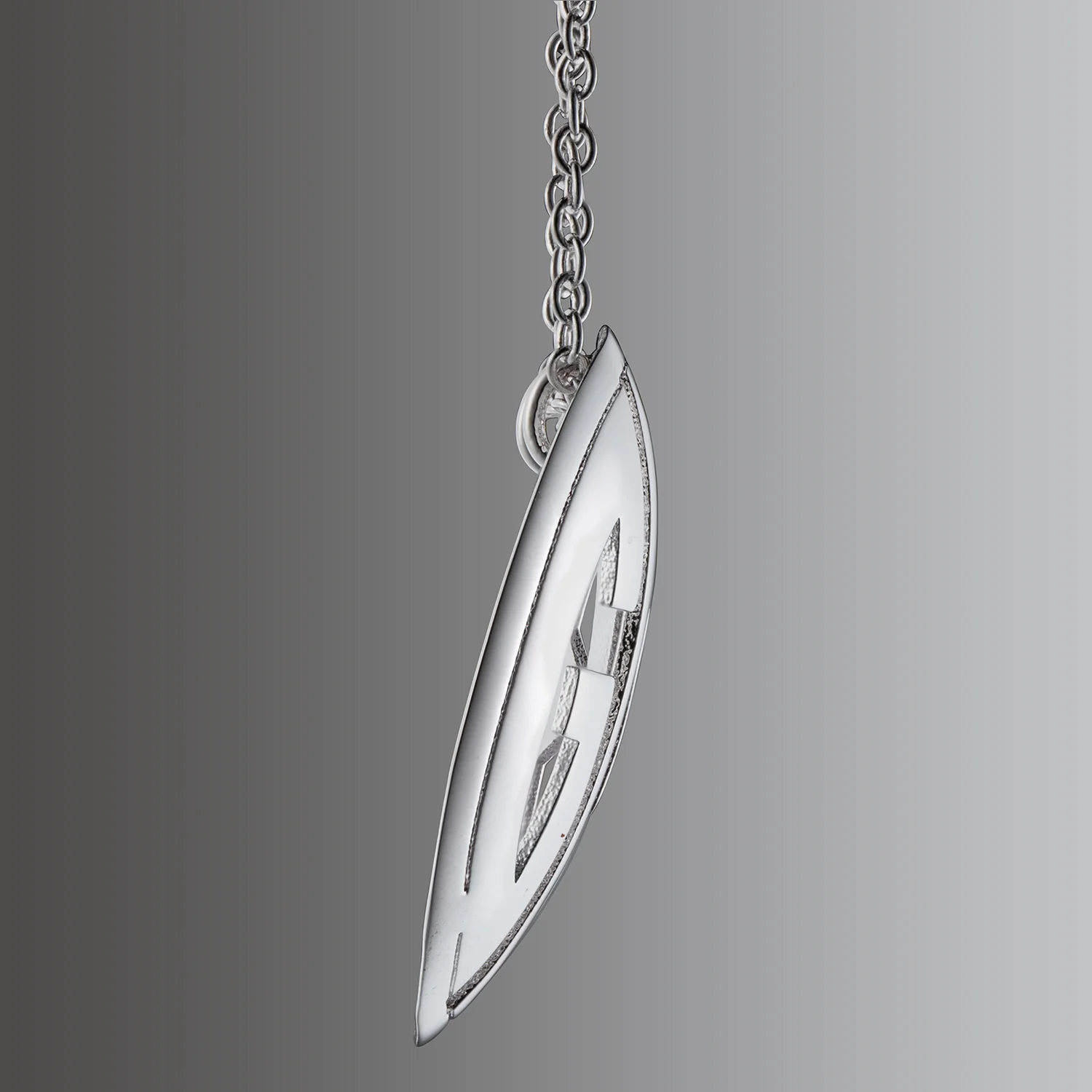 Single Sided 3-D 28x28mm Round Traditional Monogram Pendant - Image 2