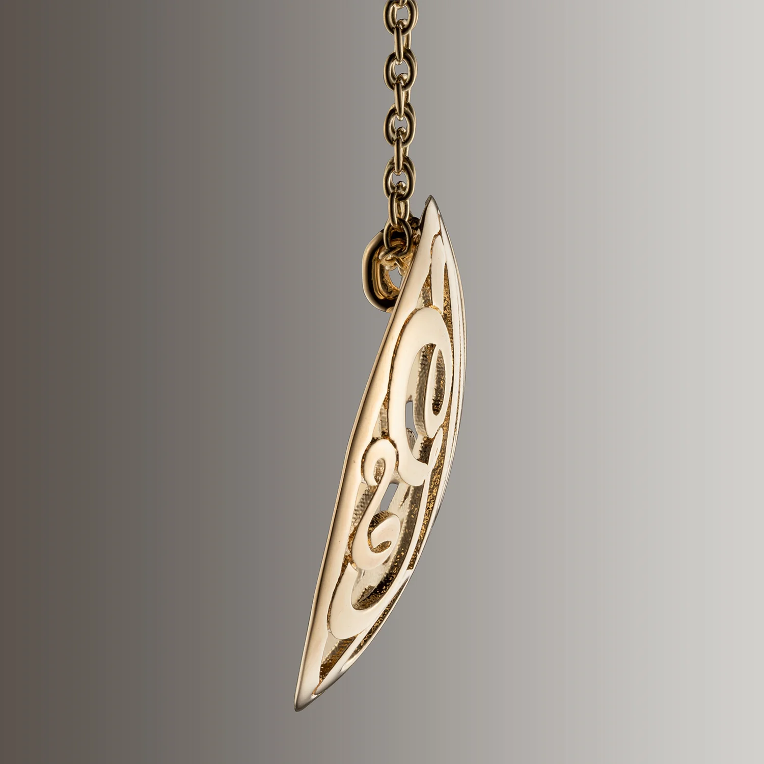 Single Sided 3-D 28x28mm Round Traditional Monogram Pendant - Image 2