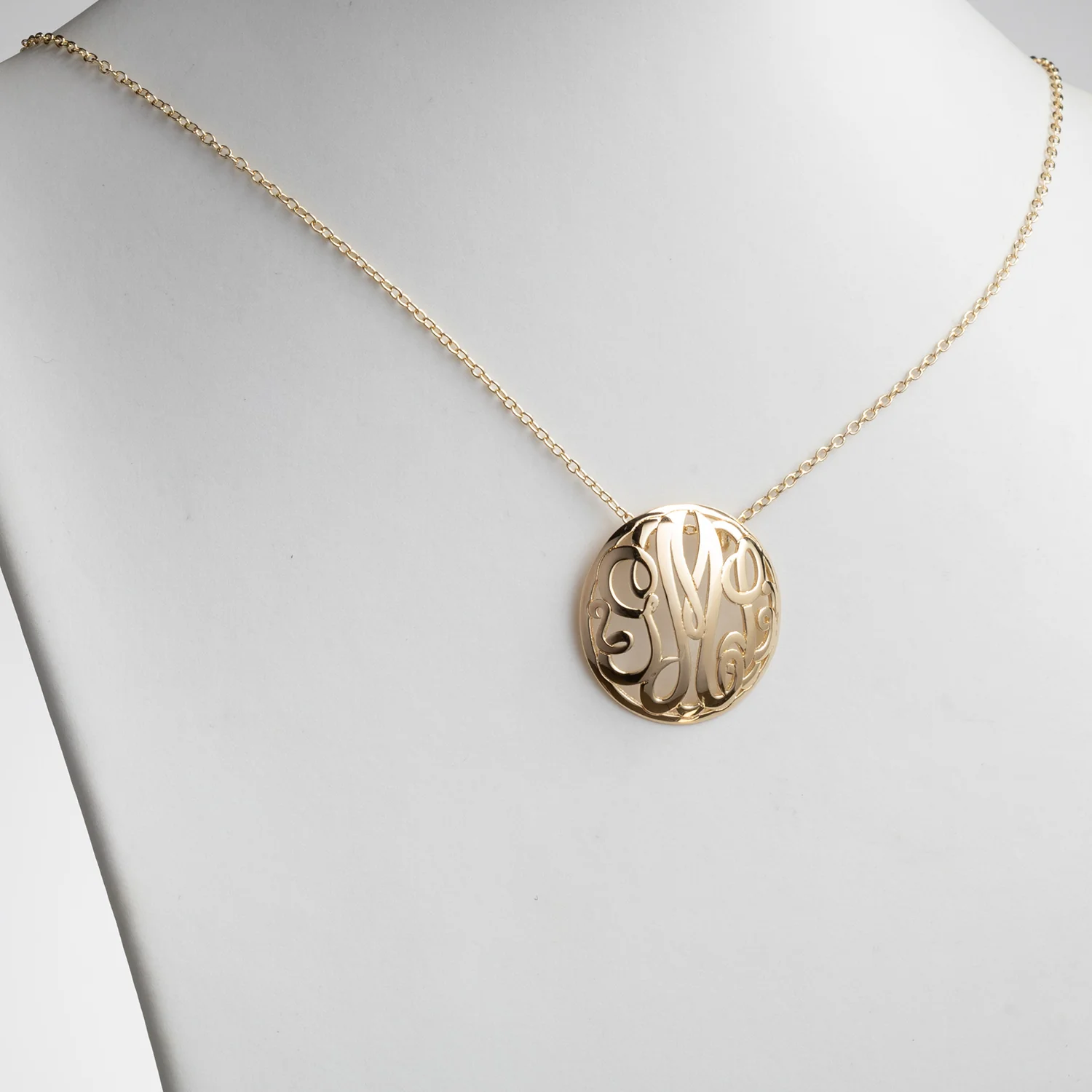 Single Sided 3-D 28x28mm Round Traditional Monogram Pendant - Image 3