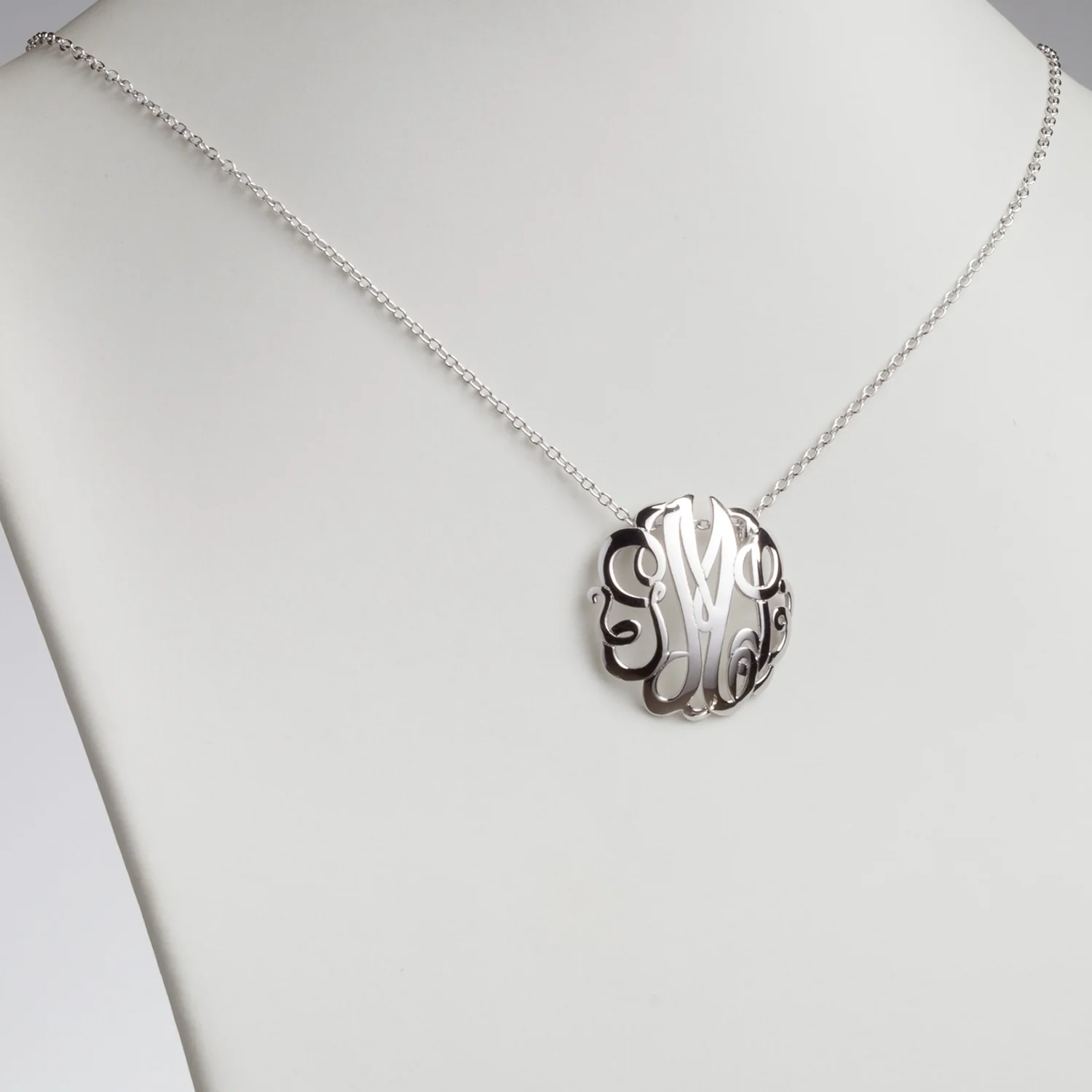 Single Sided 3-D 28x28mm Round Traditional Monogram Unframed Pendant - Image 3