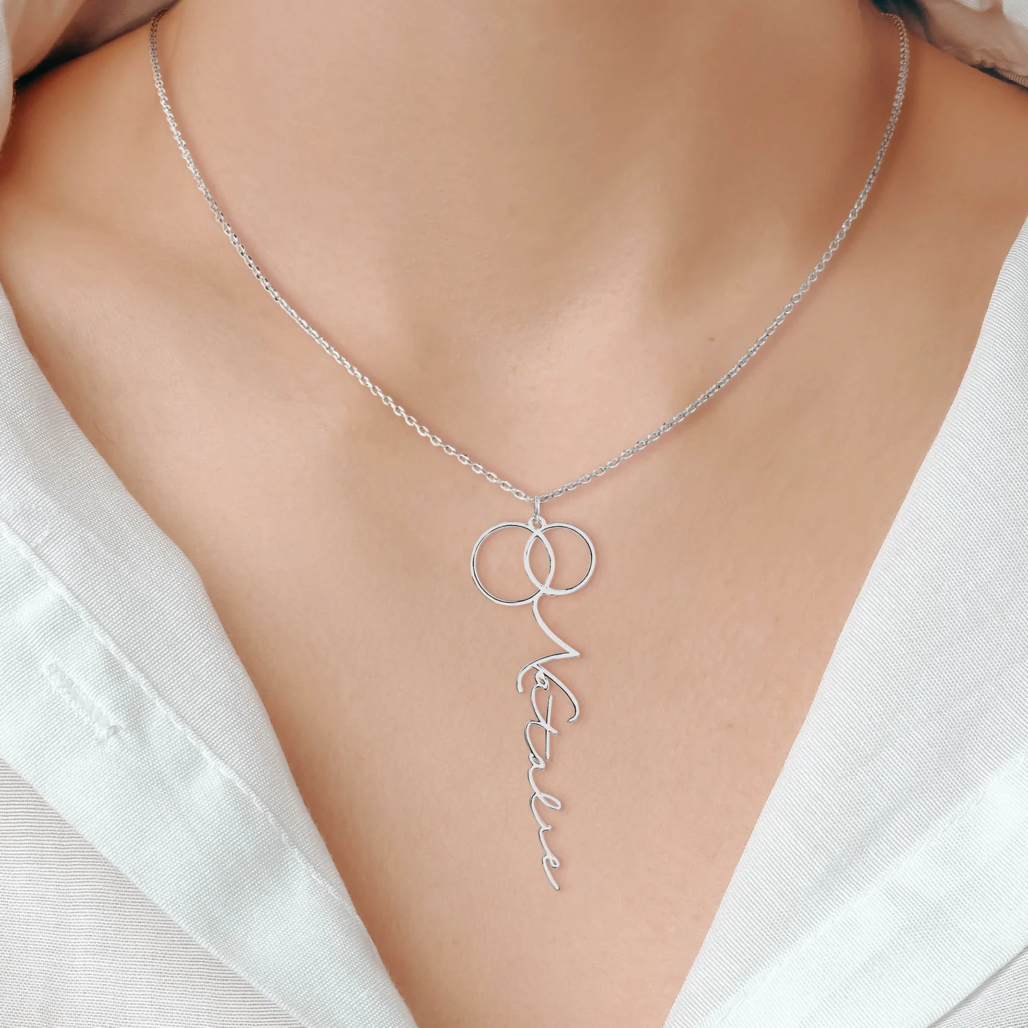 Sterling Silver Entwined Circles Vertical Name Necklace - Image 3